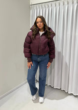 Afbeelding in Gallery-weergave laden, Stella Jacket - Burgundy