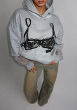 Afbeelding in Gallery-weergave laden, PRIORITY SPICE LACE HOODIE – GREY
