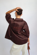 Afbeelding in Gallery-weergave laden, PRIORITY AMSTERDAM BOYFRIEND BLOUSE - Choco
