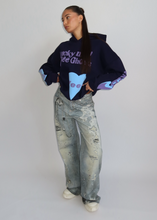 Afbeelding in Gallery-weergave laden, LUCKY ME HOODIE – NAVY WITH PURPLE
