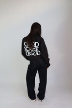 Afbeelding in Gallery-weergave laden, PRIORITY MONOGRAM WINDJACKET – BLACK &amp; WHITE
