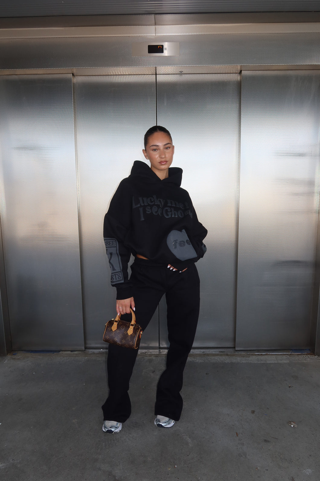 Lucky me! Tracksuit - Black